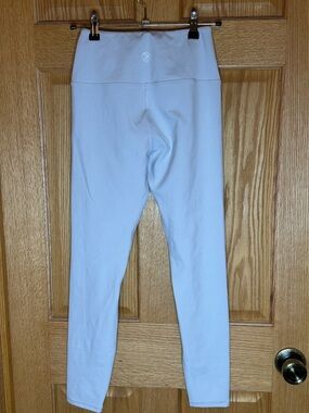 Savvi athletic leggings light pale gray purple tone size small